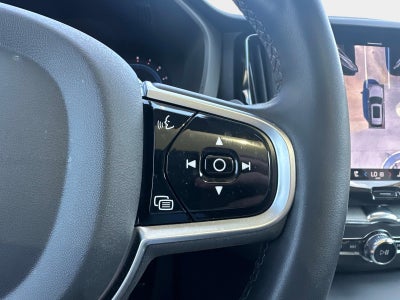 2025 Volvo XC60 Plus