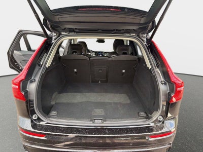 2025 Volvo XC60 Core
