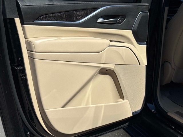 2023 Cadillac Escalade ESV Premium