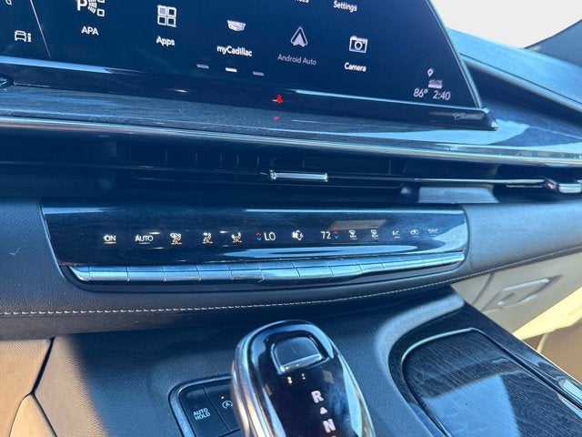 2023 Cadillac Escalade ESV Premium