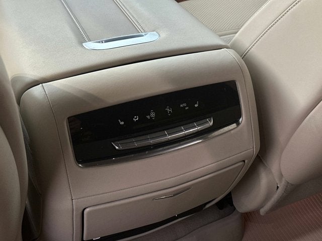 2024 Cadillac Escalade Premium Luxury Platinum