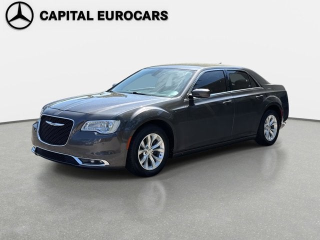 2015 Chrysler 300 Limited