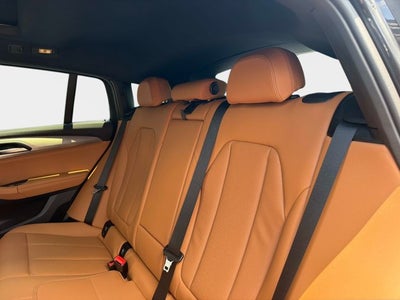 2025 BMW X4 xDrive30i