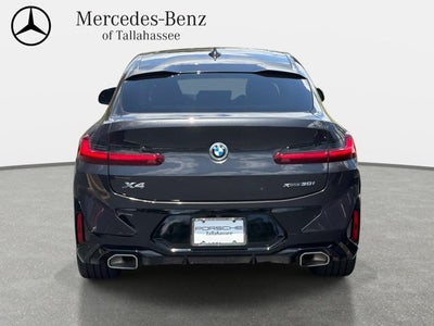 2025 BMW X4 xDrive30i