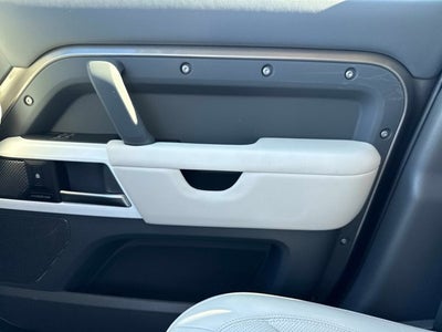 2023 Land Rover Defender S