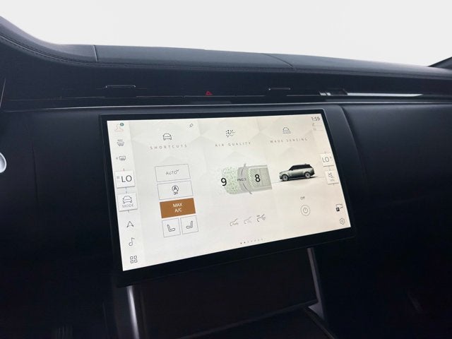 2025 Land Rover Range Rover SE