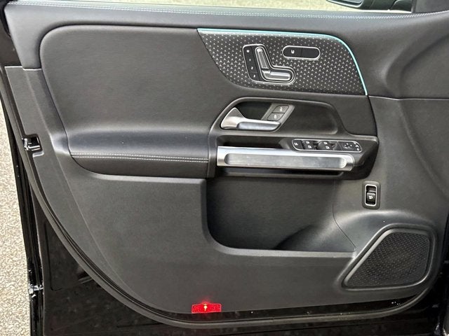 2025 Mercedes-Benz GLB GLB 250