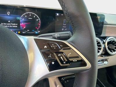 2024 Mercedes-Benz GLB GLB 250