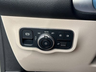 2023 Mercedes-Benz GLB GLB 250