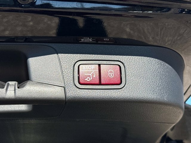 2025 Mercedes-Benz GLB GLB 250