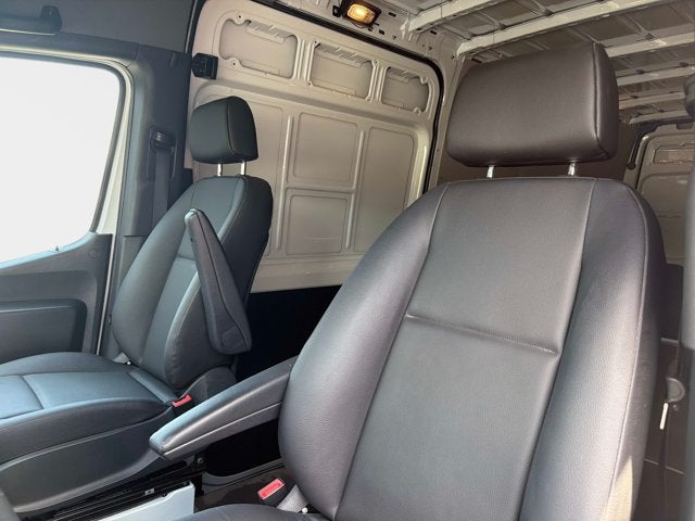 2023 Mercedes-Benz Sprinter Cargo Van Cargo 170 WB