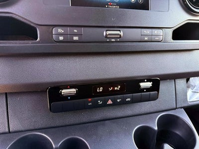 2024 Mercedes-Benz Sprinter Cargo Van Cargo 144 WB