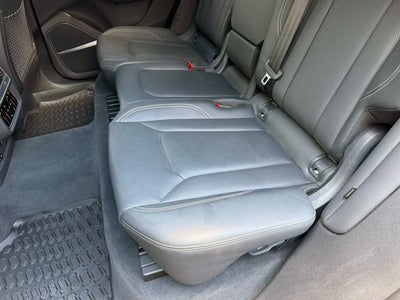 2025 Audi Q8 55 Prestige