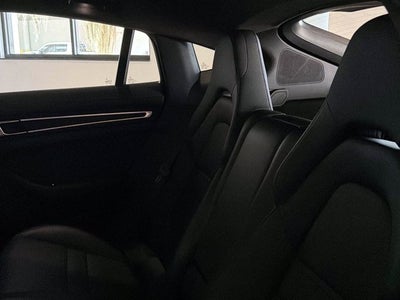 2020 Porsche Panamera 4