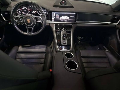 2020 Porsche Panamera 4