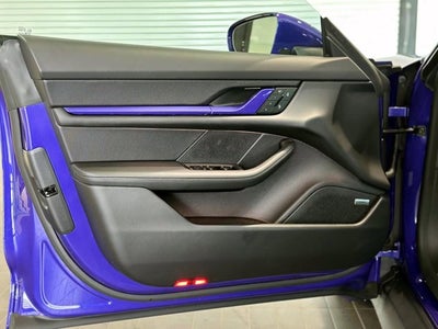 2025 Porsche Taycan 4