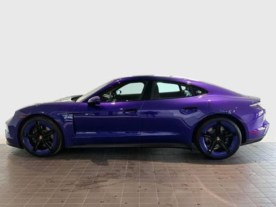 2025 Porsche Taycan 4