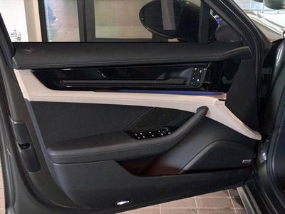 2025 Porsche Panamera Base