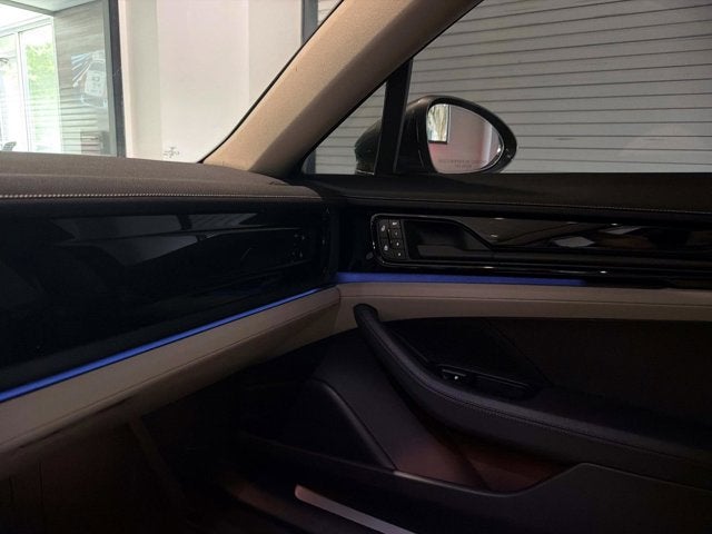 2025 Porsche Panamera Base