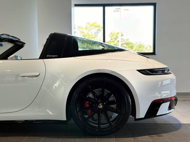 2022 Porsche 911 4S