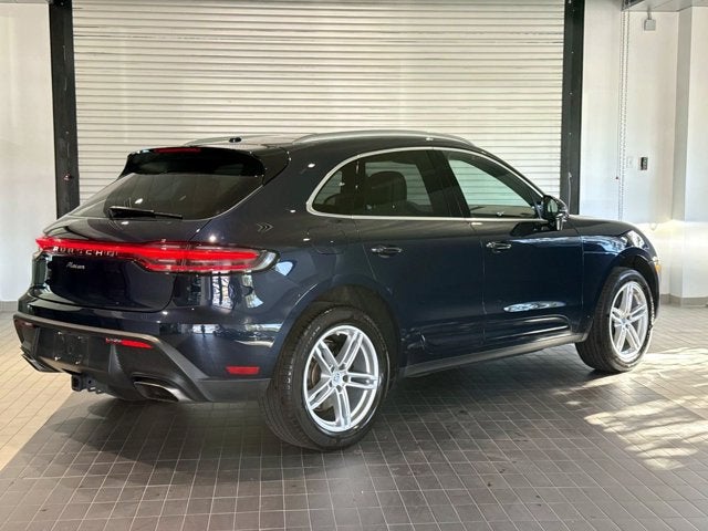 2022 Porsche Macan Base