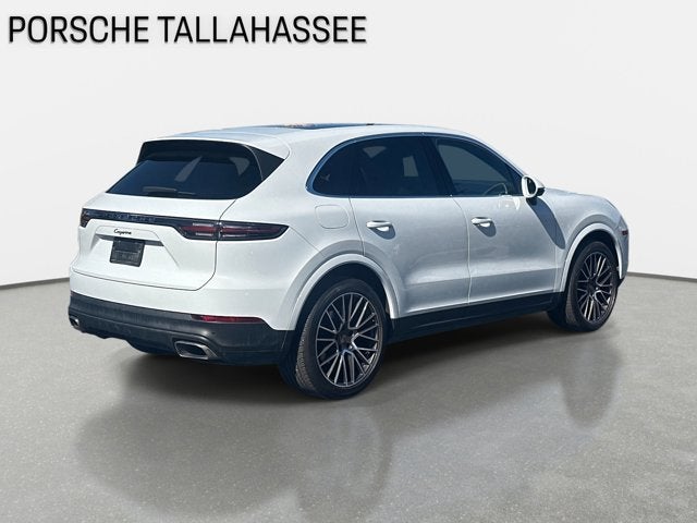 2023 Porsche Cayenne Base