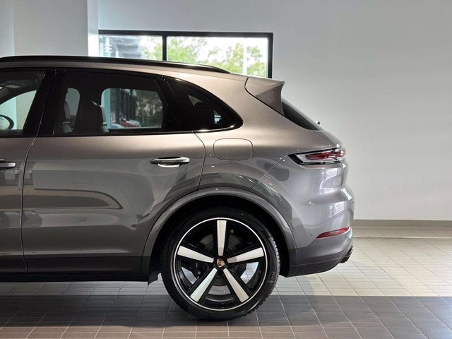 2025 Porsche Cayenne E-Hybrid