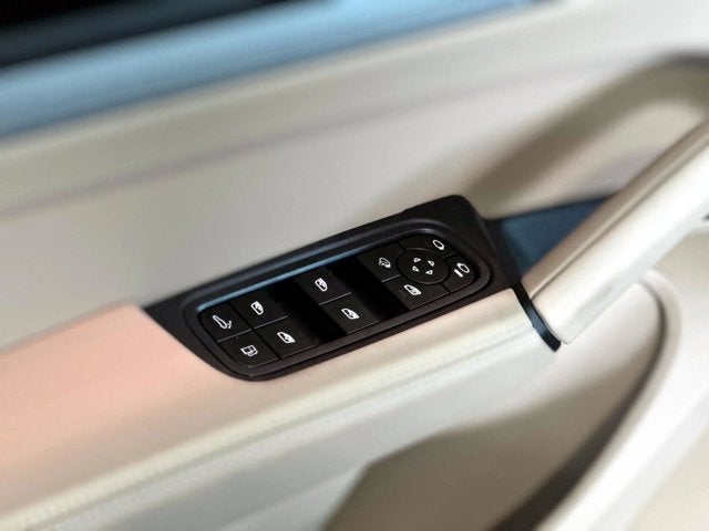 2025 Porsche Cayenne E-Hybrid