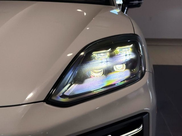 2025 Porsche Cayenne Base