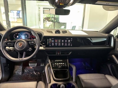 2025 Porsche Cayenne Base