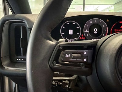 2025 Porsche Cayenne Base
