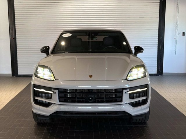 2025 Porsche Cayenne Base