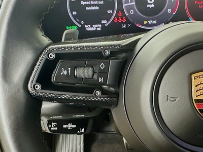 2025 Porsche Cayenne GTS