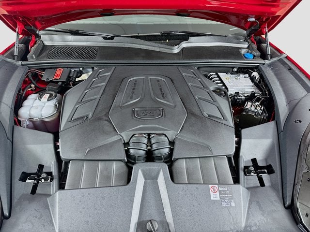 2025 Porsche Cayenne GTS