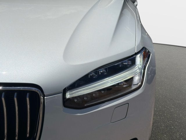 2021 Volvo XC90 T5 Momentum