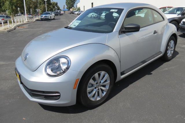 Red 2016 Volkswagen Beetle 1.8T S